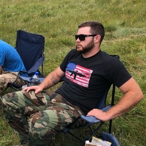 Meet your Posher, Logan